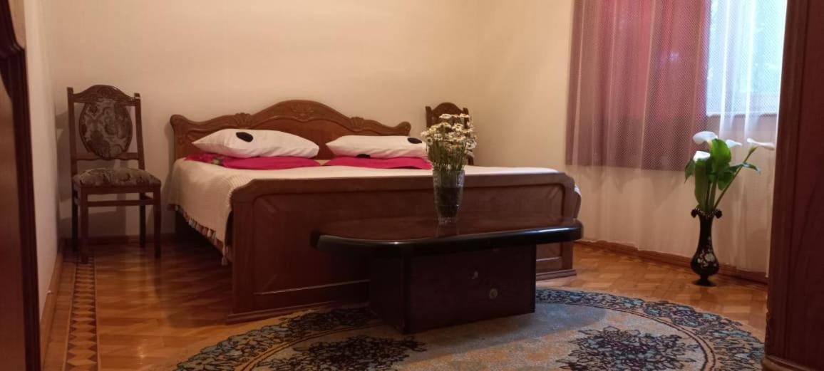 Сибиряк Tskaltubo Ngoại thất bức ảnh